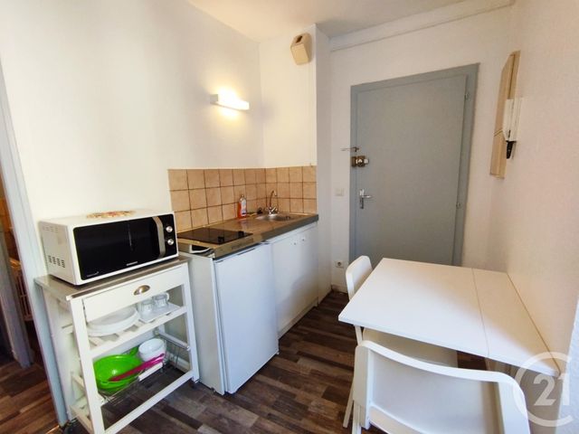Appartement F1 &agrave; louer - 1 pi&egrave;ce - 19 m2 - Montbeliard - 25 - FRANCHE-COMTE