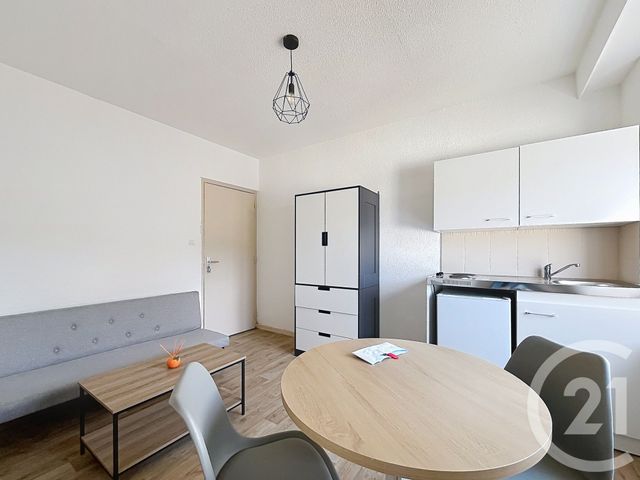 Appartement Chambre &agrave; louer - 1 pi&egrave;ce - 15 m2 - Sochaux - 25 - FRANCHE-COMTE