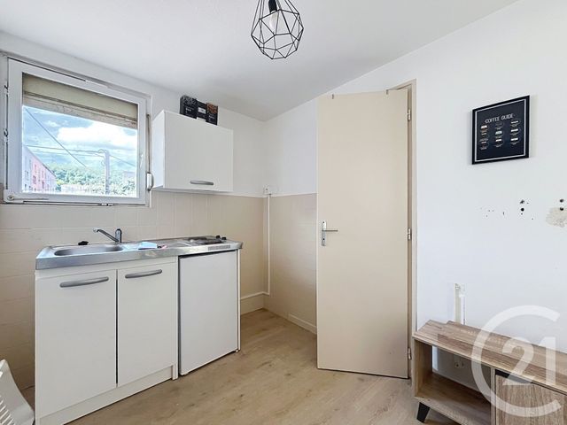 Appartement Studio &agrave; louer - 1 pi&egrave;ce - 25 m2 - Sochaux - 25 - FRANCHE-COMTE