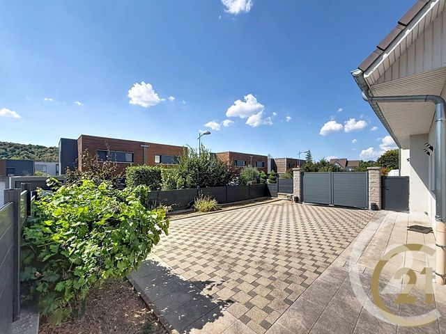 Maison &agrave; vendre - 5 pi&egrave;ces - 122 m2 - Courcelles Les Montbeliard - 25 - FRANCHE-COMTE