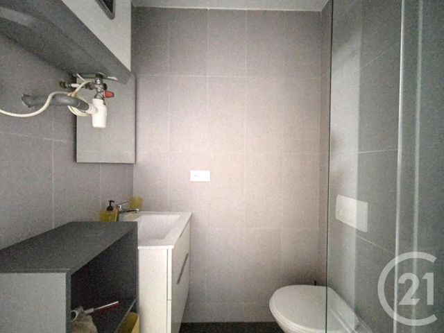 Appartement Studio &agrave; louer - 1 pi&egrave;ce - 28 m2 - Montbeliard - 25 - FRANCHE-COMTE