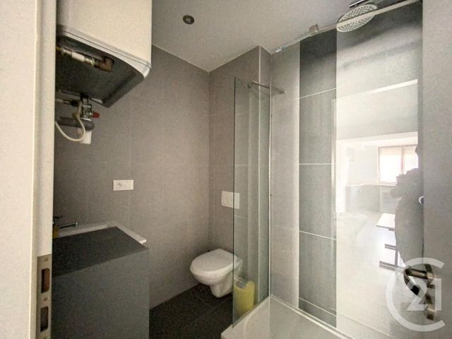 Appartement Studio &agrave; louer - 1 pi&egrave;ce - 28 m2 - Montbeliard - 25 - FRANCHE-COMTE