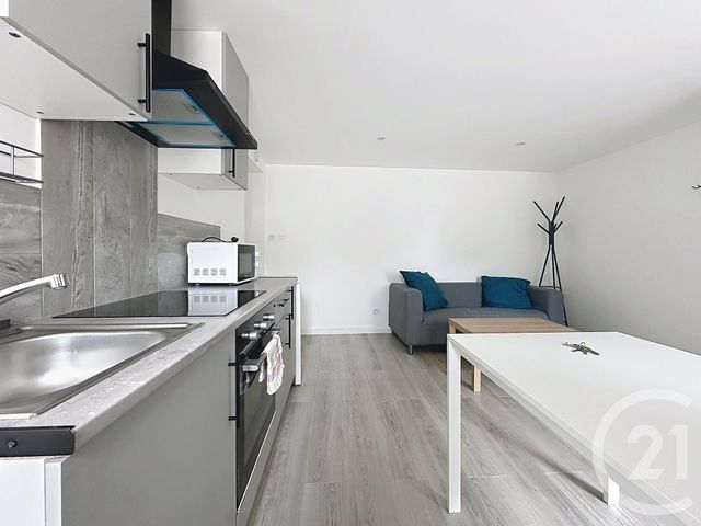 Appartement F2 &agrave; louer - 2 pi&egrave;ces - 37 m2 - Trevenans - 90 - FRANCHE-COMTE