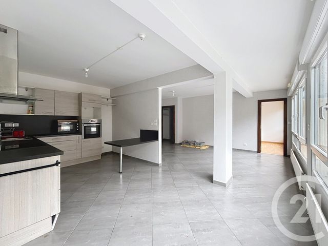 Appartement F4 &agrave; louer - 4 pi&egrave;ces - 86,18 m2 - Montbeliard - 25 - FRANCHE-COMTE