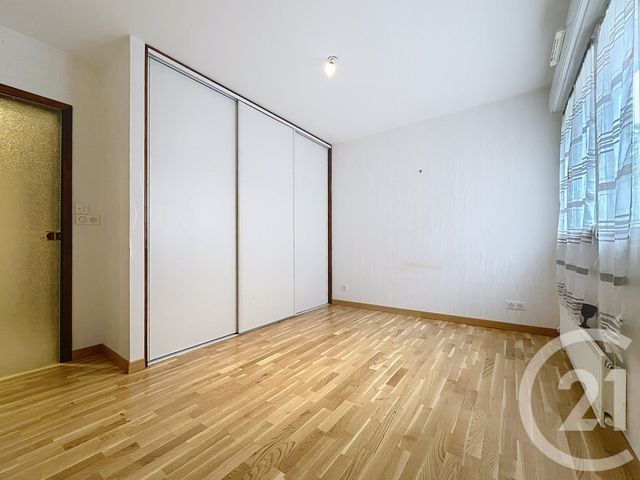 Appartement F4 &agrave; louer - 4 pi&egrave;ces - 86,18 m2 - Montbeliard - 25 - FRANCHE-COMTE