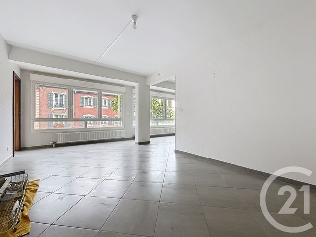 Appartement F4 &agrave; louer - 4 pi&egrave;ces - 86,18 m2 - Montbeliard - 25 - FRANCHE-COMTE