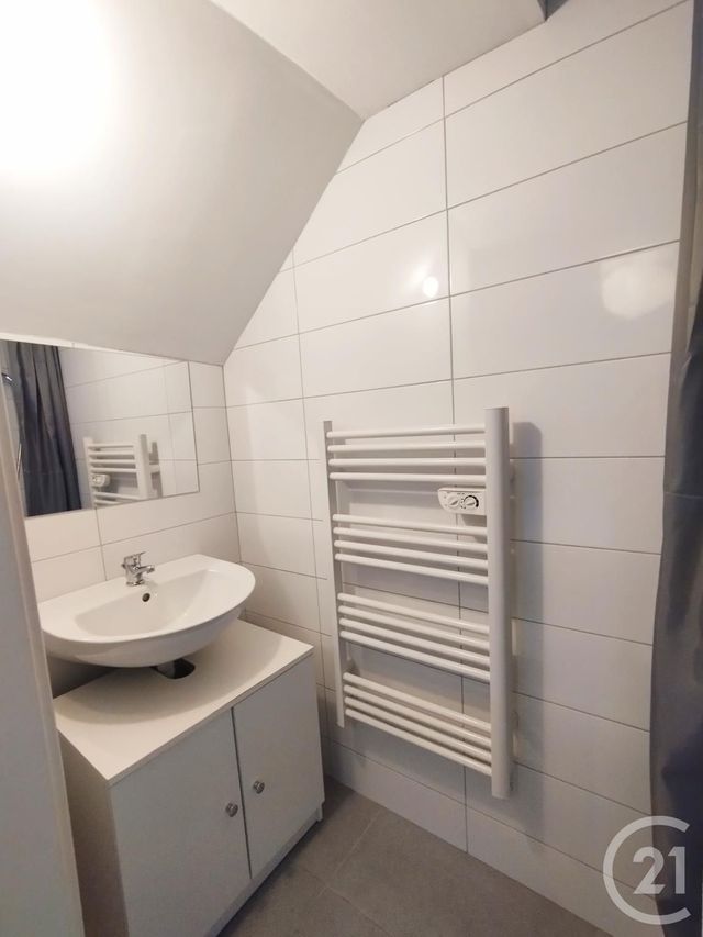 Appartement F2 &agrave; louer - 2 pi&egrave;ces - 21,91 m2 - Montbeliard - 25 - FRANCHE-COMTE