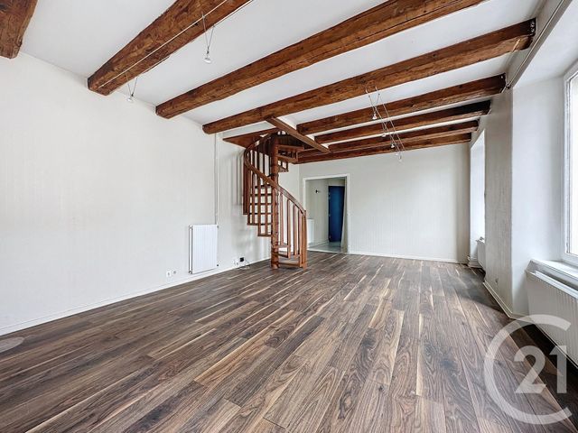 Appartement F4 &agrave; louer - 4 pi&egrave;ces - 82 m2 - Montbeliard - 25 - FRANCHE-COMTE