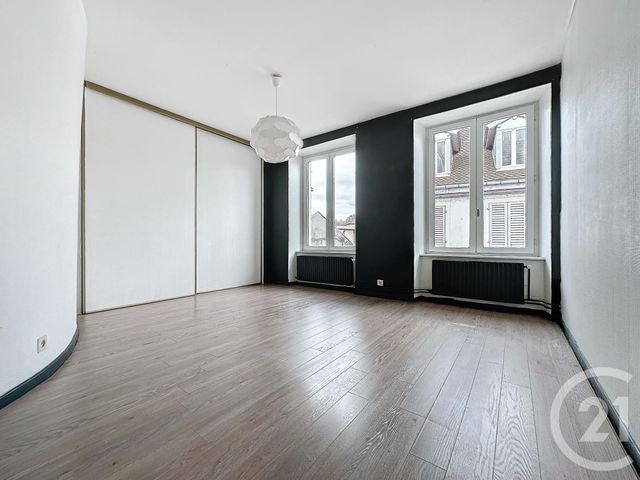 Appartement F4 &agrave; louer - 4 pi&egrave;ces - 82 m2 - Montbeliard - 25 - FRANCHE-COMTE