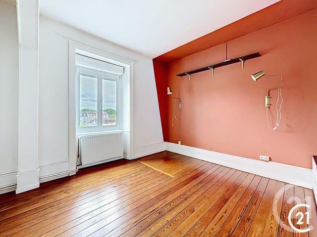 Appartement F5 &agrave; vendre - 5 pi&egrave;ces - 104,23 m2 - Montbeliard - 25 - FRANCHE-COMTE
