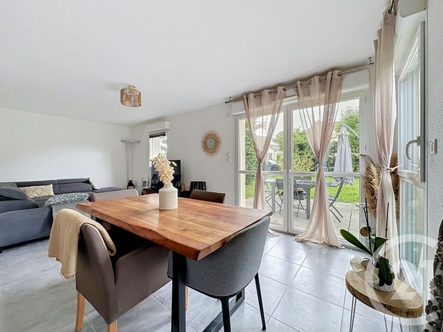 Appartement F4 &agrave; louer - 4 pi&egrave;ces - 80 m2 - Montbeliard - 25 - FRANCHE-COMTE