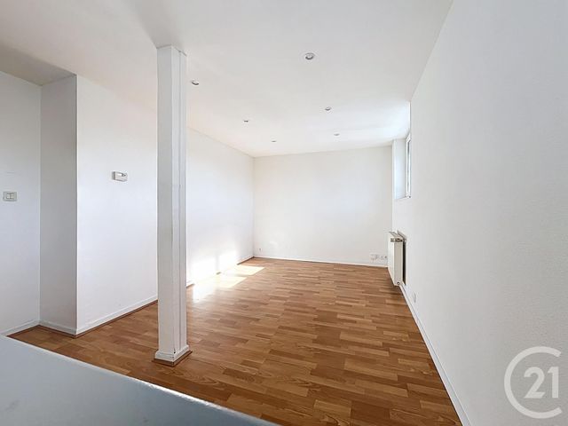 Appartement F2 &agrave; louer - 2 pi&egrave;ces - 42 m2 - Montbeliard - 25 - FRANCHE-COMTE