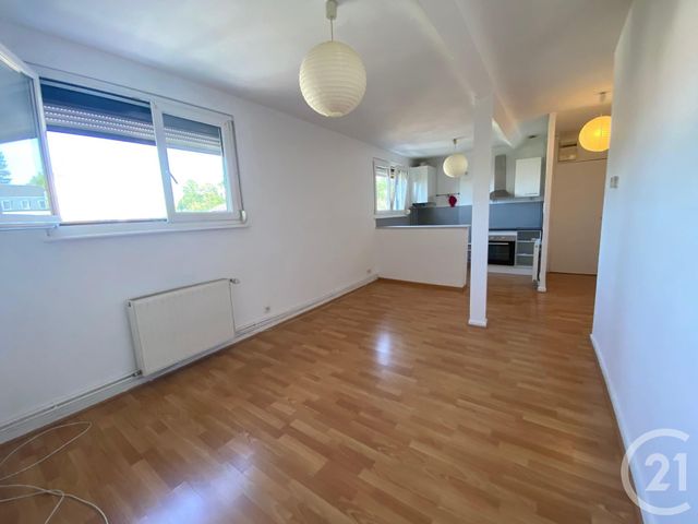 Appartement F2 &agrave; louer - 2 pi&egrave;ces - 42 m2 - Montbeliard - 25 - FRANCHE-COMTE