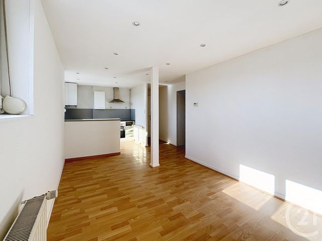 Appartement F2 &agrave; louer - 2 pi&egrave;ces - 42 m2 - Montbeliard - 25 - FRANCHE-COMTE