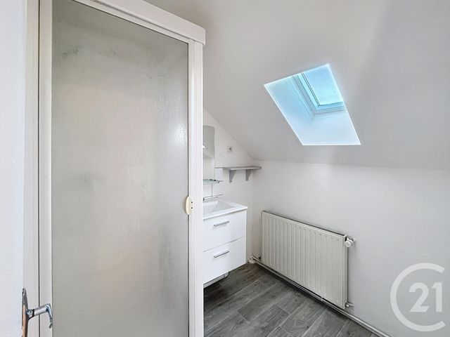 Appartement F2 &agrave; louer - 2 pi&egrave;ces - 42 m2 - Montbeliard - 25 - FRANCHE-COMTE