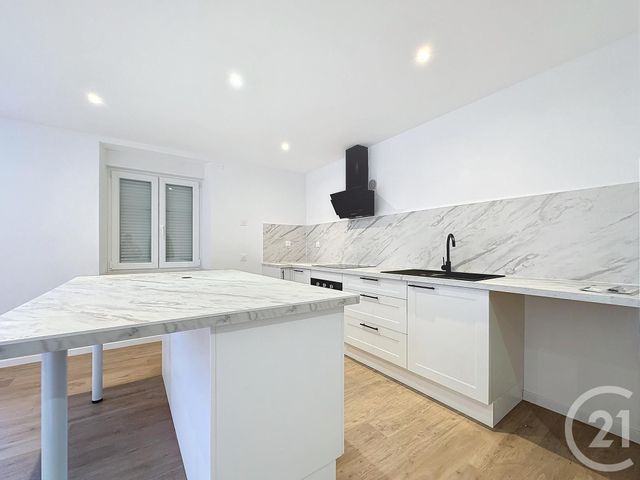 Appartement F5 &agrave; louer - 5 pi&egrave;ces - 115 m2 - Montbeliard - 25 - FRANCHE-COMTE