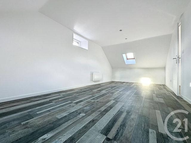 Appartement F5 &agrave; louer - 5 pi&egrave;ces - 115 m2 - Montbeliard - 25 - FRANCHE-COMTE