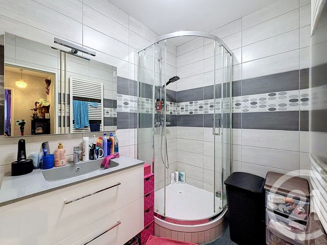 Appartement F4 &agrave; vendre - 4 pi&egrave;ces - 81 m2 - Sochaux - 25 - FRANCHE-COMTE