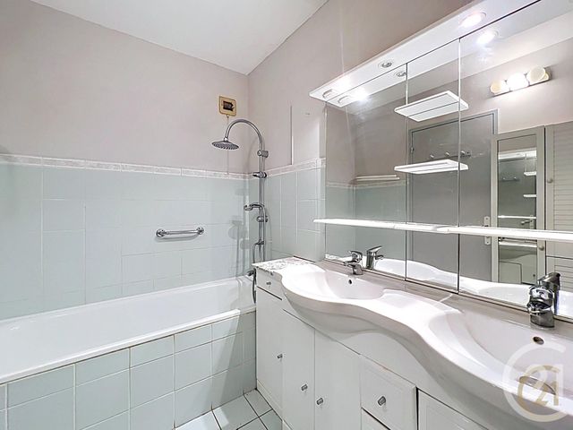 Appartement F6 &agrave; vendre - 5 pi&egrave;ces - 106,66 m2 - Montbeliard - 25 - FRANCHE-COMTE