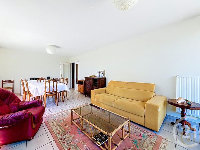 Appartement F6 &agrave; vendre - 5 pi&egrave;ces - 106,66 m2 - Montbeliard - 25 - FRANCHE-COMTE