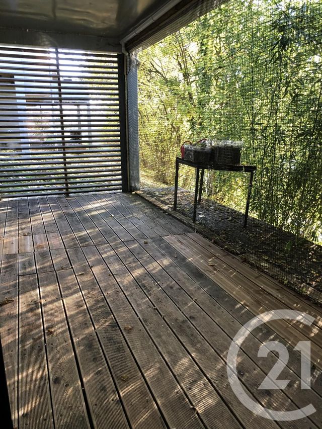 Appartement F4 &agrave; louer - 4 pi&egrave;ces - 90 m2 - Montbeliard - 25 - FRANCHE-COMTE