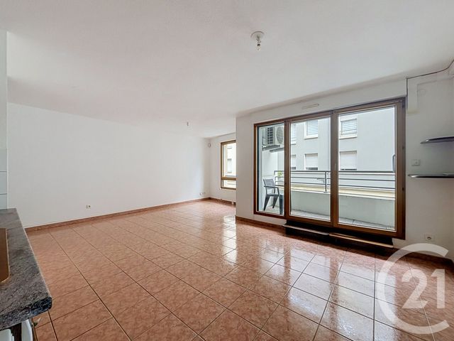 Appartement F2 &agrave; louer - 2 pi&egrave;ces - 49 m2 - Montbeliard - 25 - FRANCHE-COMTE