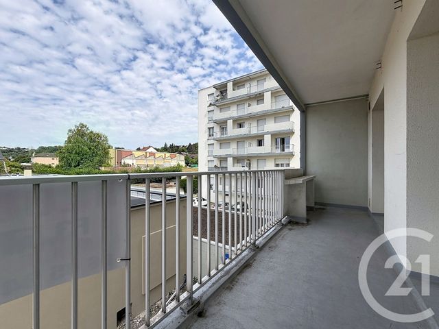 Appartement F4 &agrave; louer - 4 pi&egrave;ces - 87 m2 - Montbeliard - 25 - FRANCHE-COMTE