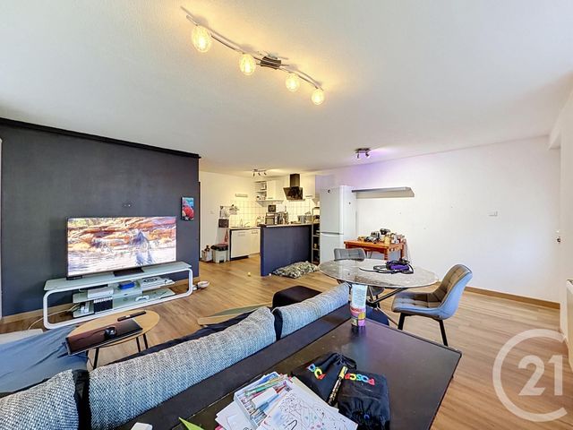 Appartement F3 &agrave; louer - 3 pi&egrave;ces - 69 m2 - Vieux Charmont - 25 - FRANCHE-COMTE