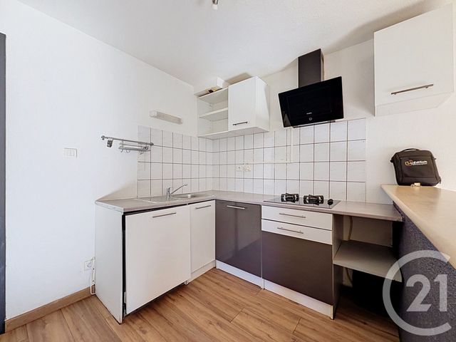 Appartement F3 &agrave; louer - 3 pi&egrave;ces - 69 m2 - Vieux Charmont - 25 - FRANCHE-COMTE