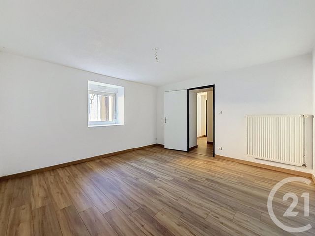 Appartement F3 &agrave; louer - 3 pi&egrave;ces - 69 m2 - Vieux Charmont - 25 - FRANCHE-COMTE