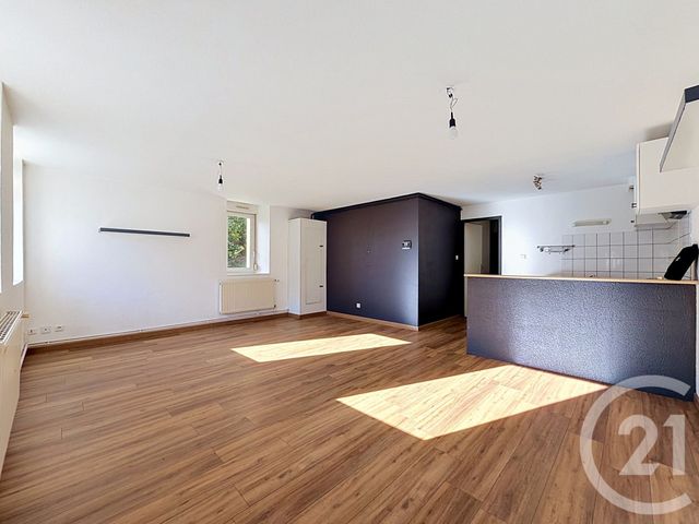 Appartement F3 &agrave; louer - 3 pi&egrave;ces - 69 m2 - Vieux Charmont - 25 - FRANCHE-COMTE