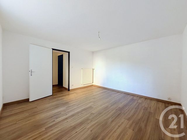 Appartement F3 &agrave; louer - 3 pi&egrave;ces - 69 m2 - Vieux Charmont - 25 - FRANCHE-COMTE