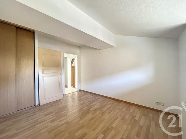 Appartement F2 &agrave; louer - 2 pi&egrave;ces - 42,65 m2 - Exincourt - 25 - FRANCHE-COMTE
