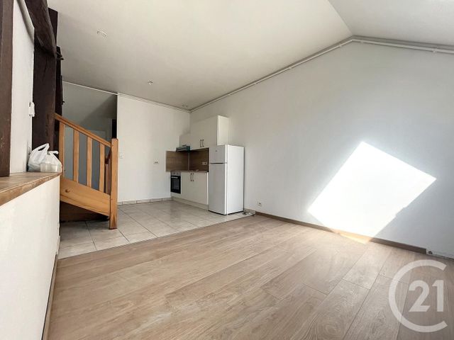 Appartement F2 &agrave; louer - 2 pi&egrave;ces - 42,65 m2 - Exincourt - 25 - FRANCHE-COMTE