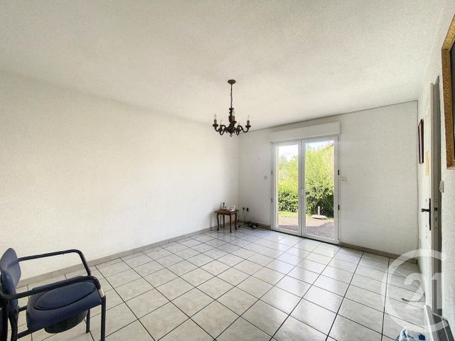 Maison &agrave; louer - 4 pi&egrave;ces - 90 m2 - Montenois - 25 - FRANCHE-COMTE