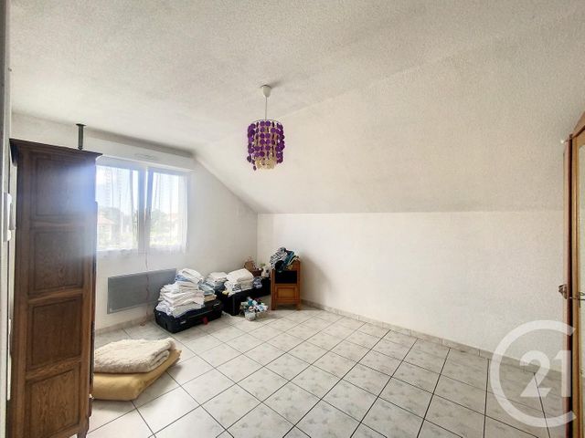 Maison &agrave; louer - 4 pi&egrave;ces - 90 m2 - Montenois - 25 - FRANCHE-COMTE