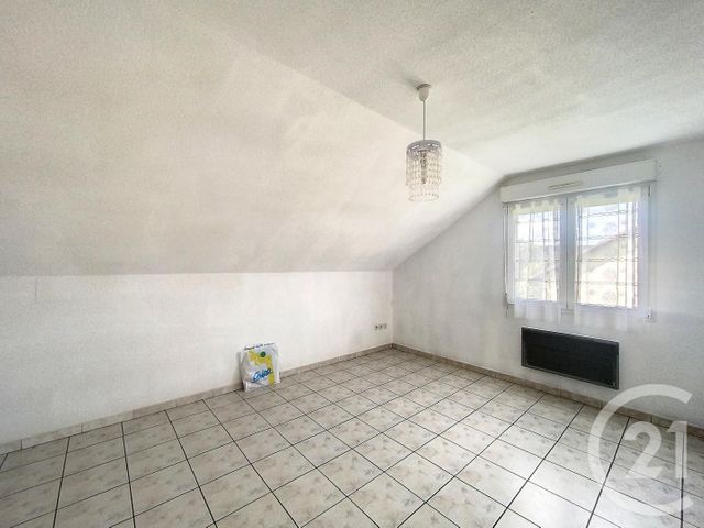 Maison &agrave; louer - 4 pi&egrave;ces - 90 m2 - Montenois - 25 - FRANCHE-COMTE