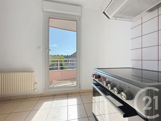 Appartement F1 &agrave; louer - 1 pi&egrave;ce - 34 m2 - Montbeliard - 25 - FRANCHE-COMTE