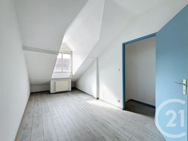 Appartement F3 &agrave; louer - 3 pi&egrave;ces - 59,27 m2 - Montbeliard - 25 - FRANCHE-COMTE