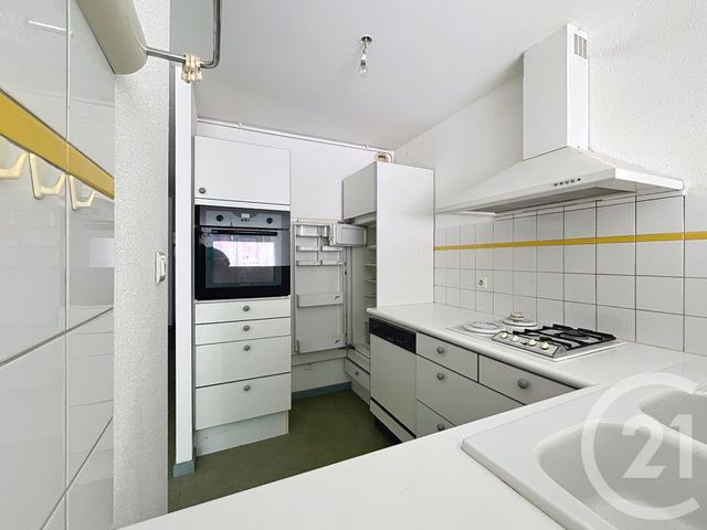 Appartement F3 &agrave; louer - 3 pi&egrave;ces - 59,27 m2 - Montbeliard - 25 - FRANCHE-COMTE