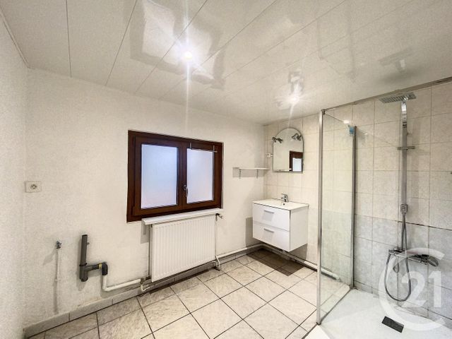 Appartement F5 &agrave; louer - 5 pi&egrave;ces - 120 m2 - Montenois - 25 - FRANCHE-COMTE