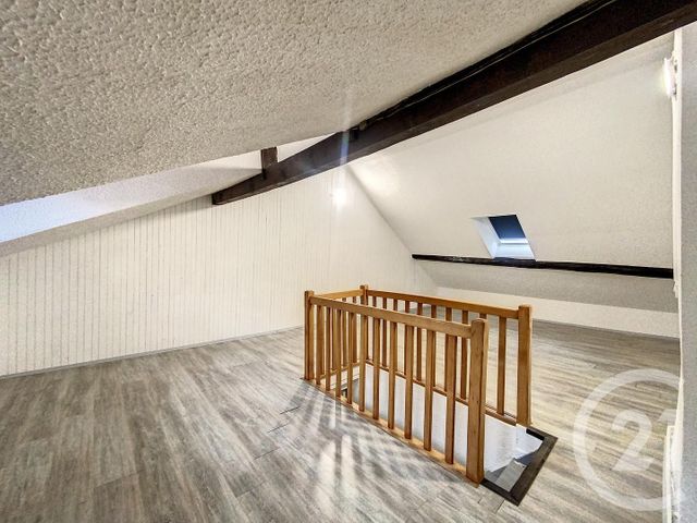 Appartement F5 &agrave; louer - 5 pi&egrave;ces - 120 m2 - Montenois - 25 - FRANCHE-COMTE