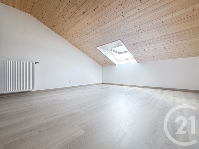 Maison &agrave; louer - 6 pi&egrave;ces - 170 m2 - Colombier Fontaine - 25 - FRANCHE-COMTE