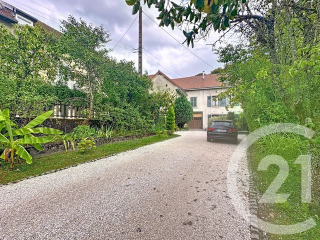 Maison &agrave; louer - 6 pi&egrave;ces - 170 m2 - Colombier Fontaine - 25 - FRANCHE-COMTE