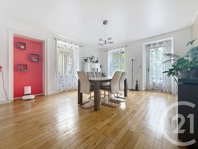 Maison &agrave; louer - 6 pi&egrave;ces - 170 m2 - Colombier Fontaine - 25 - FRANCHE-COMTE