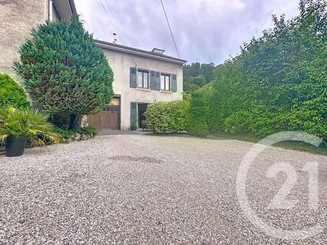 Maison &agrave; louer - 6 pi&egrave;ces - 170 m2 - Colombier Fontaine - 25 - FRANCHE-COMTE