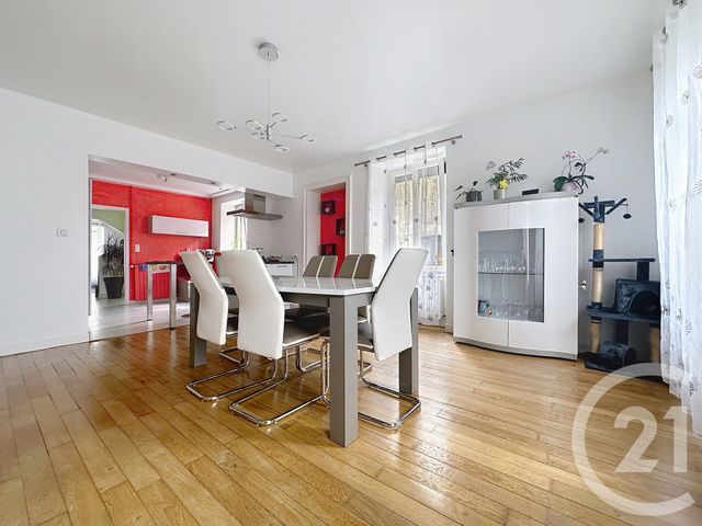 Maison &agrave; louer - 6 pi&egrave;ces - 170 m2 - Colombier Fontaine - 25 - FRANCHE-COMTE