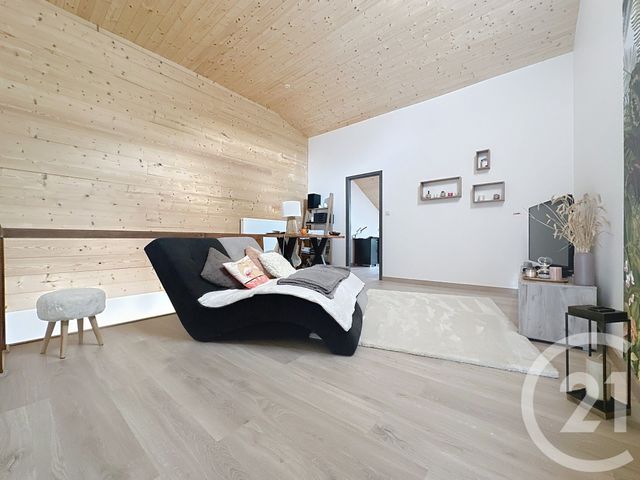 Maison &agrave; louer - 6 pi&egrave;ces - 170 m2 - Colombier Fontaine - 25 - FRANCHE-COMTE