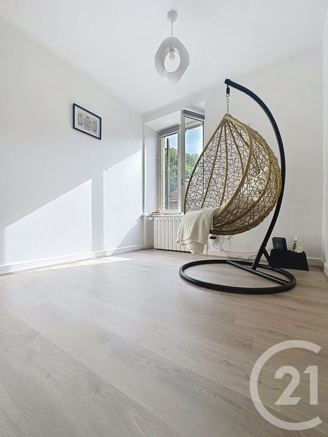 Maison &agrave; louer - 6 pi&egrave;ces - 170 m2 - Colombier Fontaine - 25 - FRANCHE-COMTE
