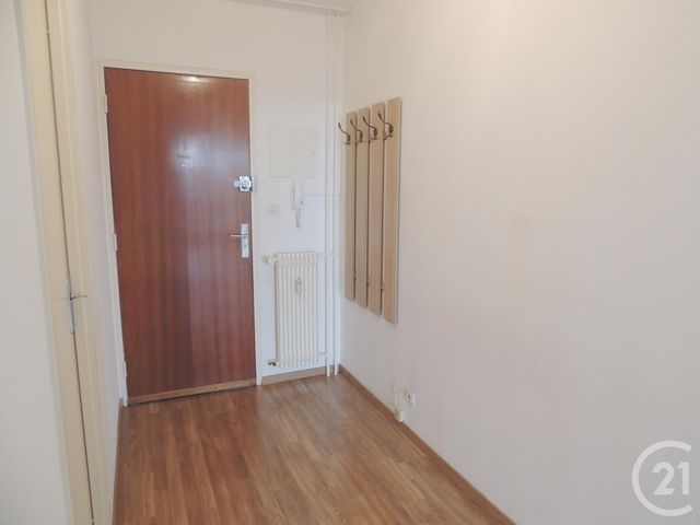 Appartement F2 &agrave; louer - 2 pi&egrave;ces - 55,15 m2 - Sochaux - 25 - FRANCHE-COMTE
